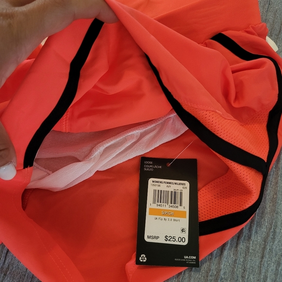 Under Armor running shorts - Picture 4 of 4